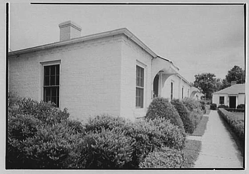 Franklin Court, Princeton, New Jersey. LOC gsc.5a10859